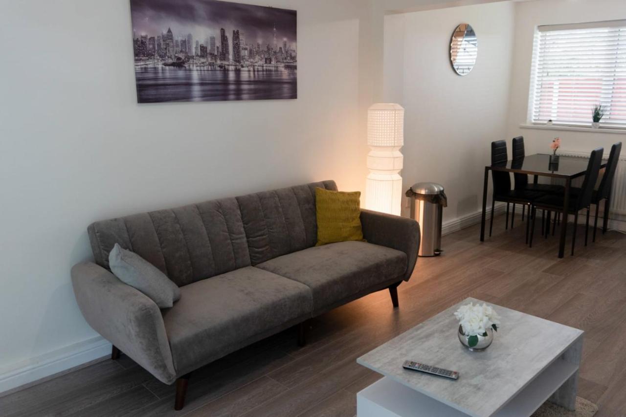 Gorgeous Ground Floor Apartment + Free Parking マンチェスター エクステリア 写真